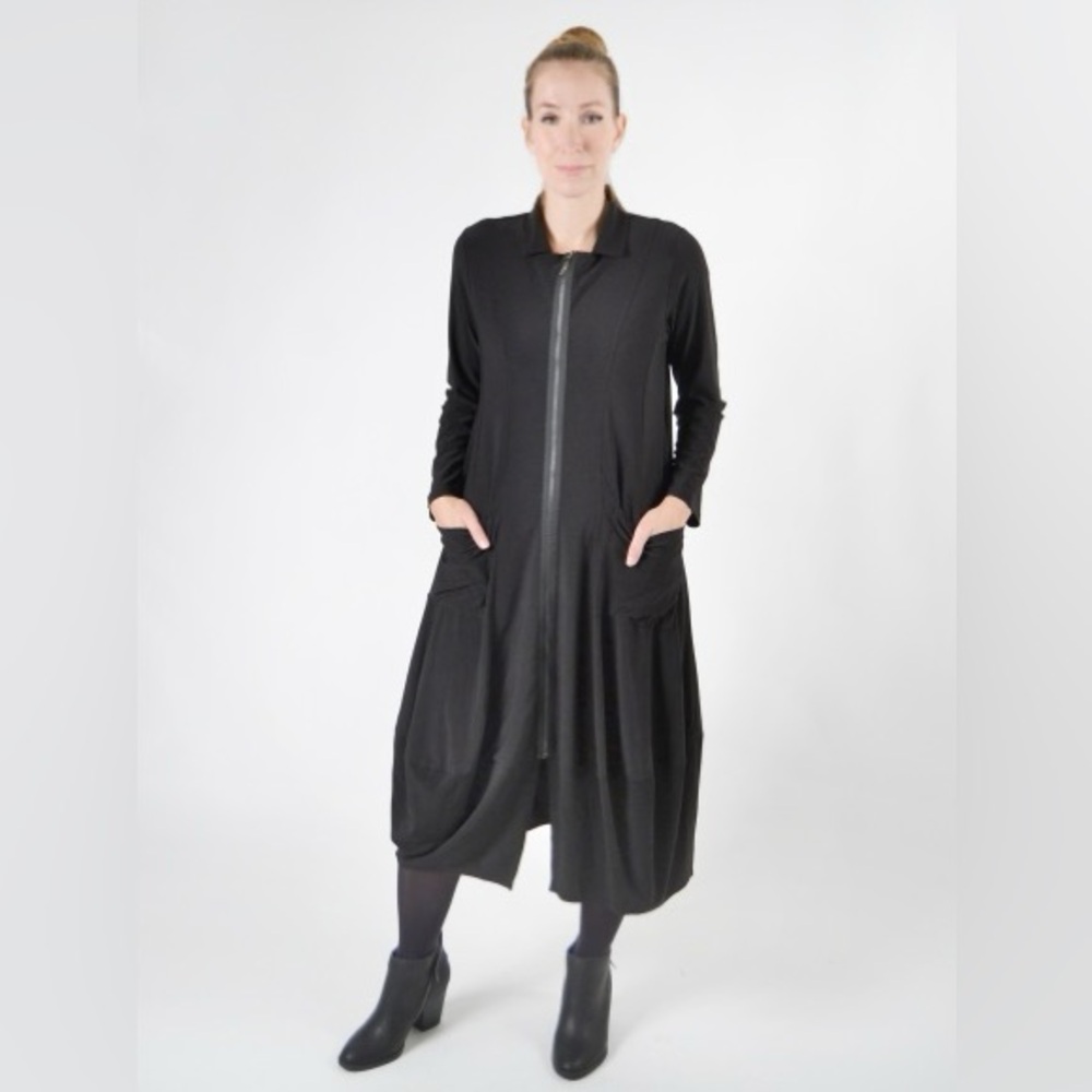Elegant Black Long Sleeve Dress stunning size L nwot